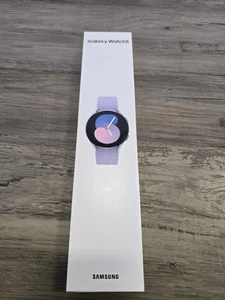 Montre connectée SAMSUNG Galaxy Watch 5 40 mm LTE, verre cristal saphir, rehaussée - Photo 1 sur 1