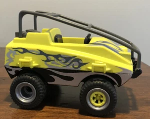 Playmobil Dune Buggy Roll Top Cage Tribal Pinstripes 2003 Yellow Missing Hubcap - Picture 1 of 9