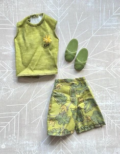 Barbie 2002 Ken Fashion Avenue Set #68040 Beach Wear Sandals Complete - Picture 1 of 1