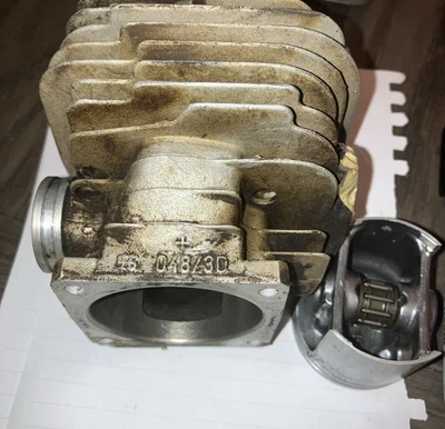 OEM Stihl 038 Piston & Cylinder 48 mm Set – K&S 048/3D Genuine Rare Item - Image 1 of 4