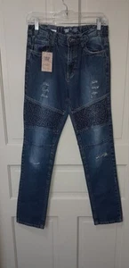 NUEVO CON ETIQUETAS (PRECIO DE VENTA SUGERIDO POR EL FABRICANTE $30) Jean Comfort Denim Junior talla 18 elástico espalda destruido lavado medio - Imagen 1 de 8