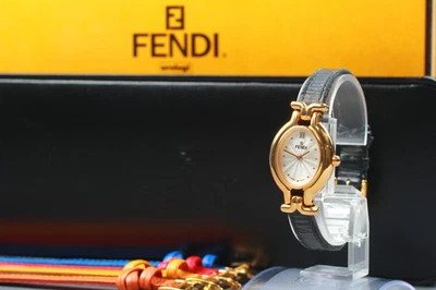 Vintage [N MINT w/BOX] FENDI 640L 5 colors Change Belts Chameleon Qz Women Watch - image 1 of 4
