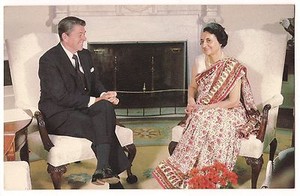 PRESIDENT RONALD REAGAN with India Prime Minister INDIRA GANDHI POSTCARD  