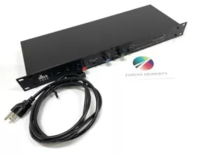 DBX Professional Compressor Limiter 160A Signal Processor - Picture 1 of 4