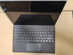 Microsoft Surface Pro 6 i7-8650U/16GB/1TB Wi-Fi Only Platinum - Picture 1 of 9
