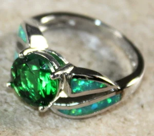 SILVER Elegant Green Fire Opal & Green Peridot Ring Size 7, WR40204 - Bild 1 von 2