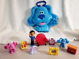 Blue’s Clues & You! Take-Along Friends PlaySet Blue Carrying Case & Figures Toy - Picture 1 of 9