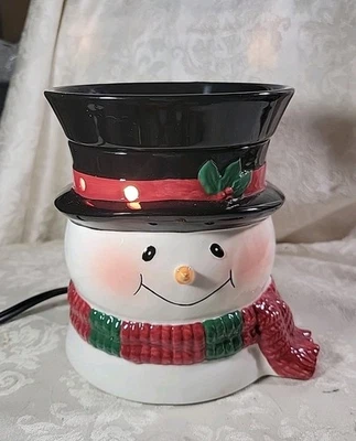 Calentador de cera tamaño completo muñeco de nieve Scentsy Bluster - retirado, 2010  Foto 1 de 4