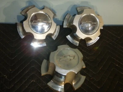 3 Vintage Chevrolet Pickup Truck Center Caps Chevy Original 1970s 3894554 - Image 1 of 4