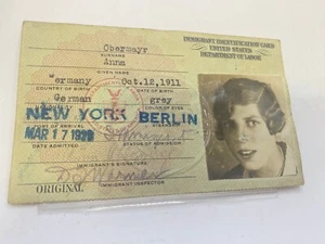 PHOTO IMMIGRANT IDENTIFICATION CARD United States DEPARTMENT OF LABOR (26) - Picture 1 of 2