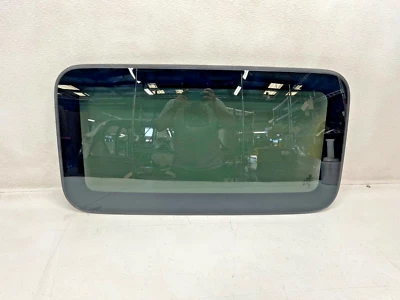 2023 HONDA HR-V SUNROOF WINDOW GLASS PANEL ASSEMBLY MOONROOF GLASS, OEM LOT3425 - Изображение 1 из 4
