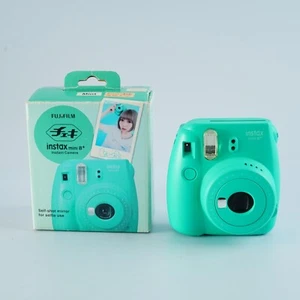 NEAR MINT FUJIFILM Instax Mini 8+ - Picture 1 of 24