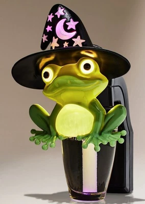 bath and body works wallflowers plug Witchy Frog Nightlight. - Image 1 of 3