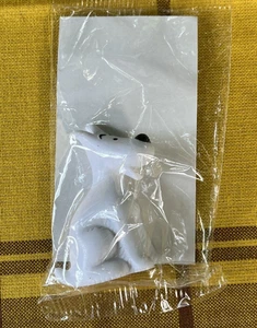 TINTIN / Hergé   figurine MILOU Biscuits LU 1994  embout de crayon  SOUS BLISTER - Picture 1 of 3