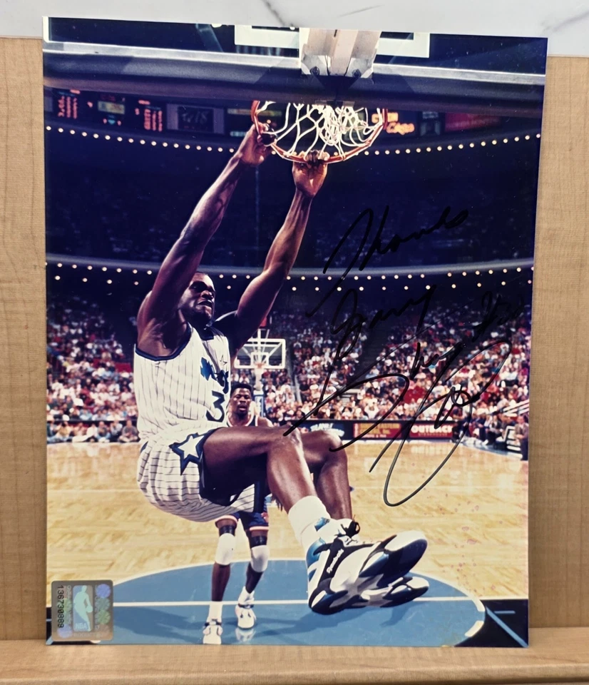 Shaquille O'Neal Signed Shaq Autographed 8x10 Picture Photo Orlando Magic 32 - Image 1 of 4