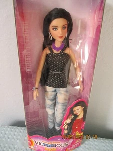 SPINMASTER 2012 NICKELODEON VICTORIOUS JADE DOLL DISCONTINUED / RARE! BEAUTIFUL! - Picture 1 of 9
