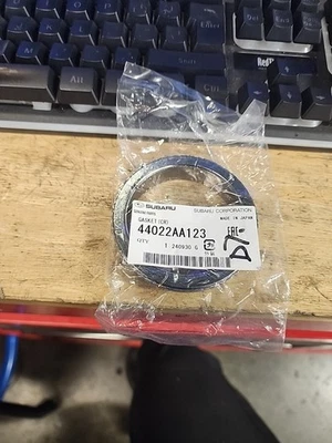 Subaru OEM Donut Gasket 44022AA123 - Image 1 of 2