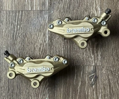 Pinças de freio dianteiras Ducati Brembo 65mm fabricante de equipamento original esquerda direita 900ss 1000ss 748 Monster - Imagem 1 de 4