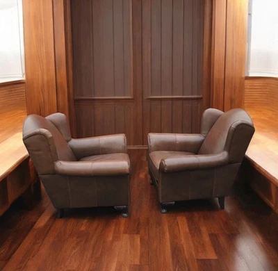 Par raro vintage de cadeiras de couro clube por Hickory Tannery - Imagem 1 de 4