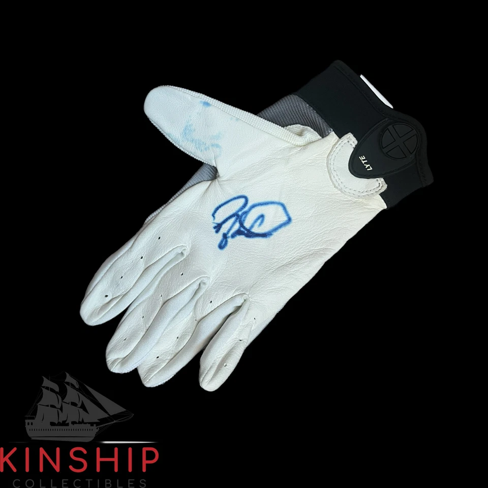 Barry Larkin signed Protex Batting Glove JSA COA HOF Baseball Auto Z1996 - Image 1 of 1
