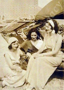 Boswell Sisters Family Collection Private Pic Cannes France Beach 1933 5x7 Print - Picture 1 of 1