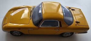Autoart Millennium 1:18 Lotus Elan S3 SE Coupe 1966 Yellow