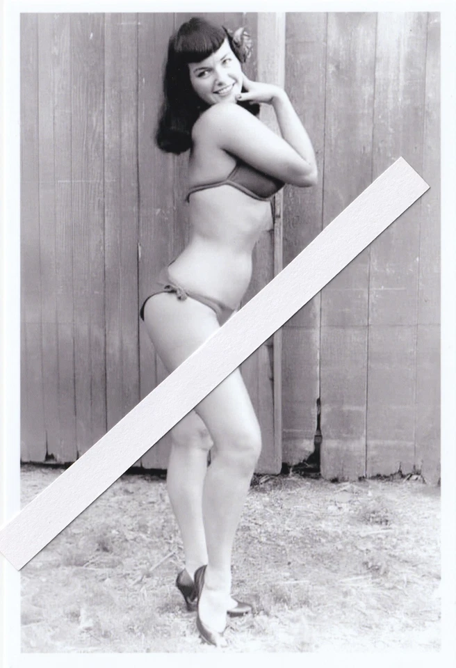 Vintage Bettie Page-1950s Pinup Queen Photo-Irving Klaw - Image 1 of 1