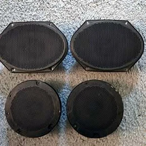 4 - Altavoces Ford Premium - 2/6" Redondos y 2/8" X 6" Ovalados - Nuevos - Imagen 1 de 4