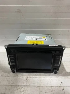 2011 Volkswagen Golf MK6 Radio CD Player Head Unit / 3C8035195G - Picture 1 of 3