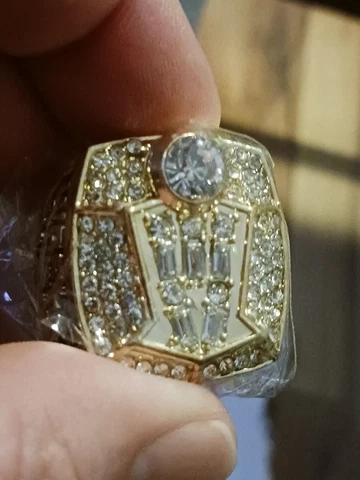 Chicago Bulls - Michael Jordan - 1998 NBA Championship Ring Metal Cover