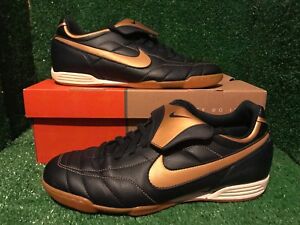 nike tiempo x ronaldinho