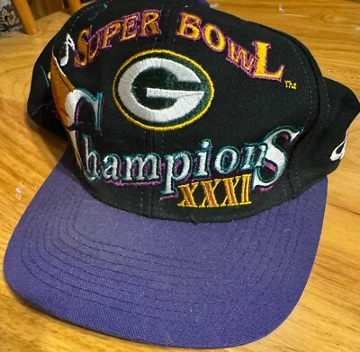 Vintage Green Bay Packers NFL Black Logo Athletic Super Bowl XXXI Champs Hat - Image 1 of 4