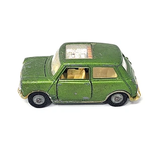 Corgi Toys BMC 334 Mini-Cooper S Green Model Car Britain 998217 Vintage - Picture 1 of 10