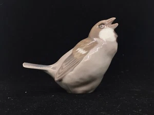 BING & GRONDAHL - SPARROW - FIGURE #1607 - DATE MARK 1970-1983 - Picture 1 of 7