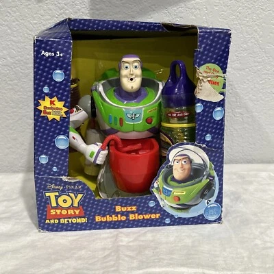 Soplador de burbujas Toy Story Disney Buzz con Gazillion Bubbles Funrise Nuevo de Lote Antiguo Foto 1 de 4