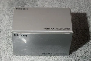 Empuñadura de batería PENTAX D-BG7 para cámara digital KP nueva en caja de Japón - Imagen 1 de 4