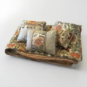 Croscill Imperial Jacquard Woven Mardi Gras King Comforter Pillows 4pc - Picture 1 of 8