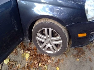 Passenger Lower Control Arm Front Station Wgn Cast Iron Fits 05-14 JETTA 3761236 - Picture 1 of 4