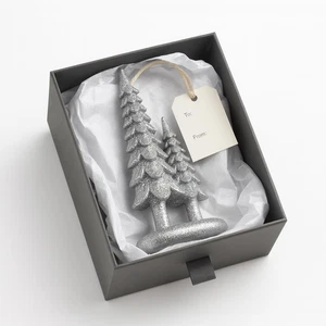 Figura de mesa de resina de 7" de pinos brillantes árboles de doble brillo en una base  - Imagen 1 de 7