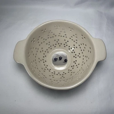 Rae Dunn Blueberry Colander Small Ceramic Food Strainer 6.5" Dia Retired READ - Image 1 of 4