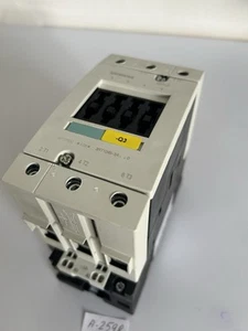 SIEMENS 3RT1045-3AL20 Leistungsschütz - Picture 1 of 9