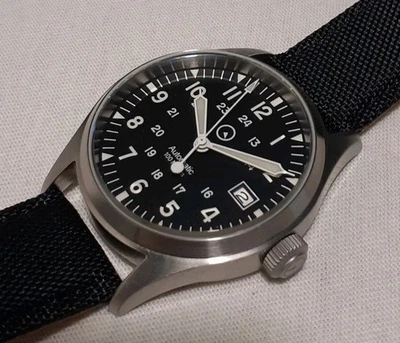 ISLANDER MITCHEL ISL-41 FIELD AUTOMATIC, BLACK DIAL, 39 MM, SAPPHIRE, MINT - Image 1 of 4