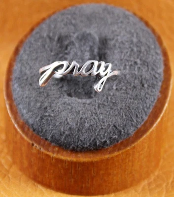 James Avery PRAY Script Ring Sterling Silver Size 7 RG-1942 - Image 1 of 4