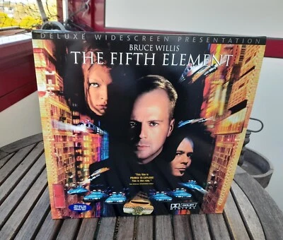 The Fifth Element Laserdisc Deluxe Widescreen Englisch 1997 Bruce Willis - Bild 1 von 3