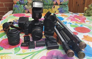 Sony Alpha SLT-A77V 24.0 MP Digitalkamera - Schwarz (SLTA77V.CEE5) - Bild 1 von 3