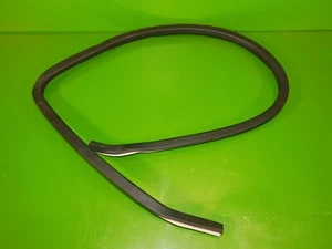 03-05 Civic hybrid OEM passenger right front door frame jamb chassis seal strip - Picture 1 of 3
