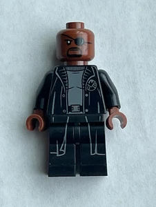 LEGO Marvel Superheld Nick Fury 2019 - grauer Pullover und schwarzer Trenchcoat #766130 - Bild 1 von 2