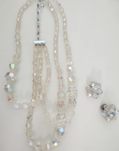 Juego de collar y pendientes vintage de cristal de Swarovski aurora boreal de 3 hilos - Imagen 1 de 5