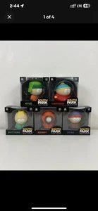 SOUTH PARK VINYL FIGURES SET OF 5 CARTMAN / STAN / KYLE / BUTTERS / KENNY *NEW* - Picture 1 of 5