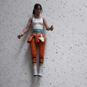 Rare Neca Portal 2 Chell Figure Valve - Picture 1 of 6